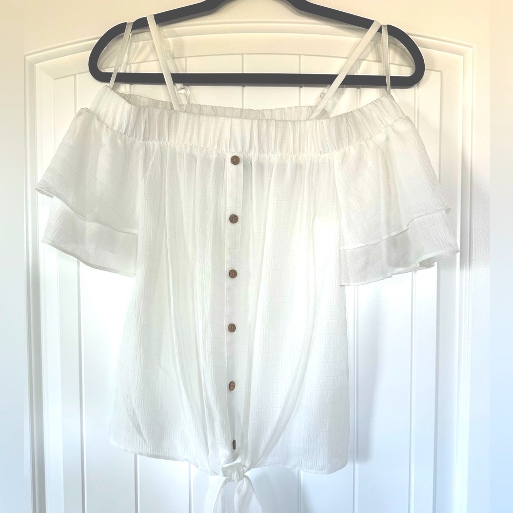 Bcx White top ,Size XS